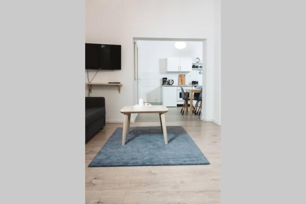 City Apartment Near Shooping Center, 6 Guests Berlin Luaran gambar