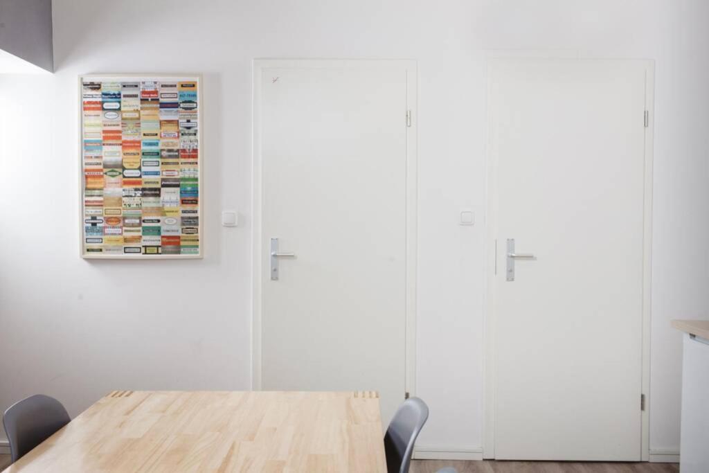 City Apartment Near Shooping Center, 6 Guests Berlin Luaran gambar